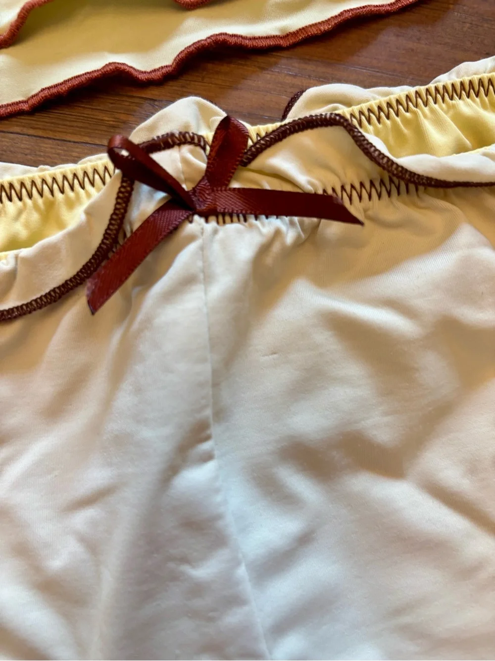 Rare! Frankie’s bikinis x Gigi HADID yellow fawn top and shorts set